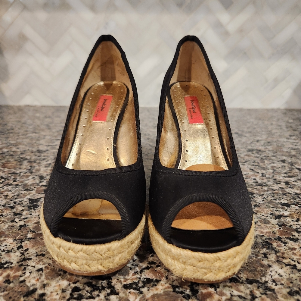 Boutique Nordstrom wedge, size 5.5